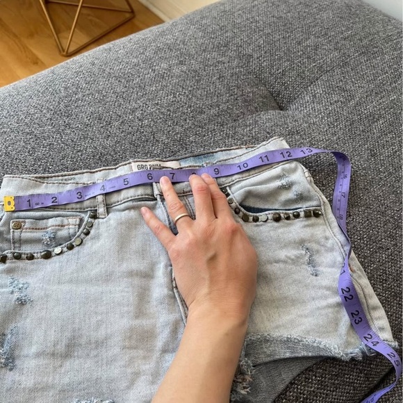 Garage mid rise denim short - Picture 7 of 8